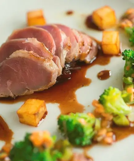 cliffs bar restaurant